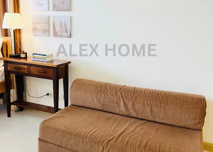 Alex Staycation In Bgc 4*